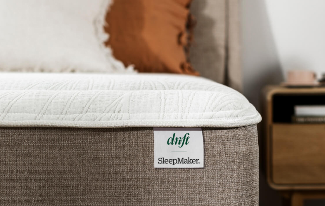 Drift mattress with kingsdown mattress topper