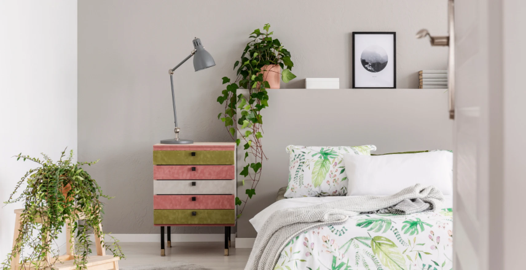 Jungle themed bedroom ideas