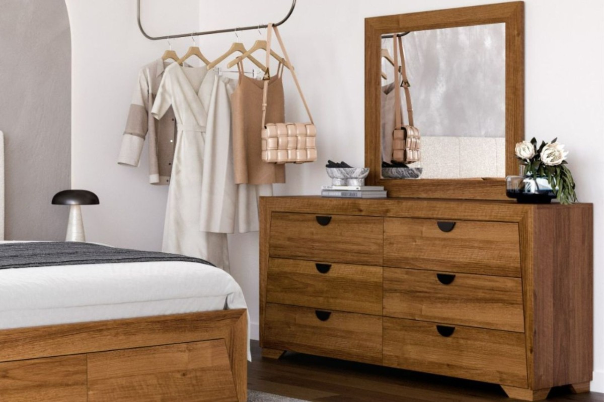 Guthrie two tone store 6 drawer dresser