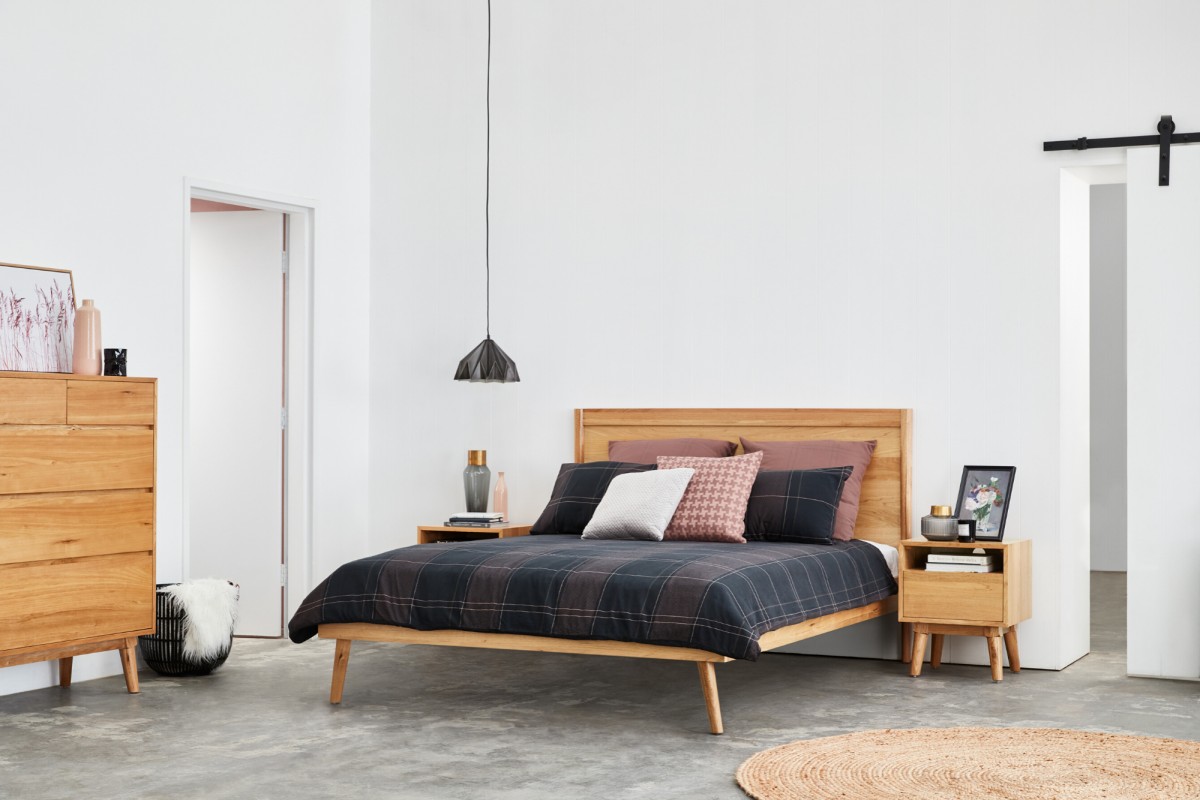 Timber king single bed sale