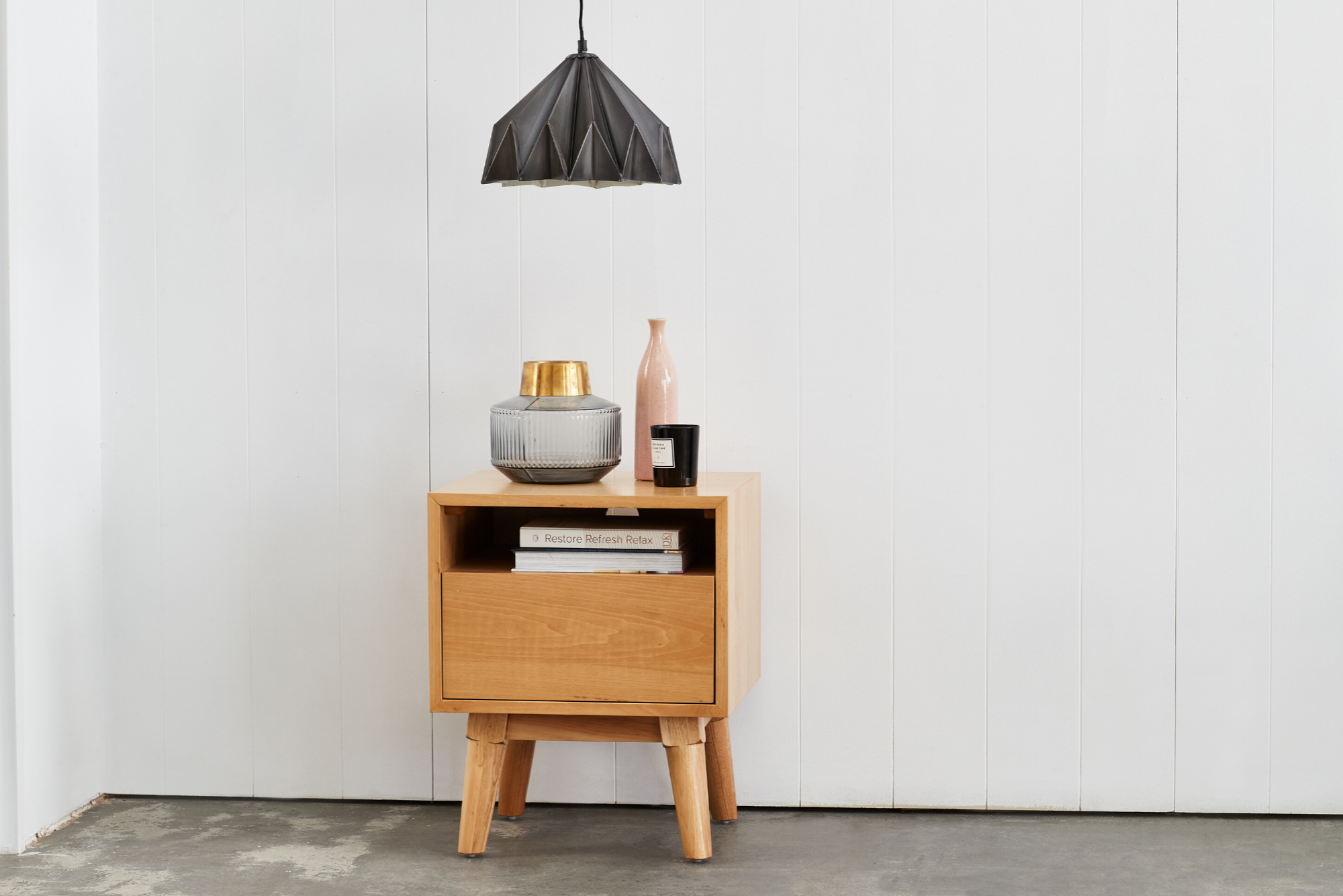 Antaris Bedside | Bedshed